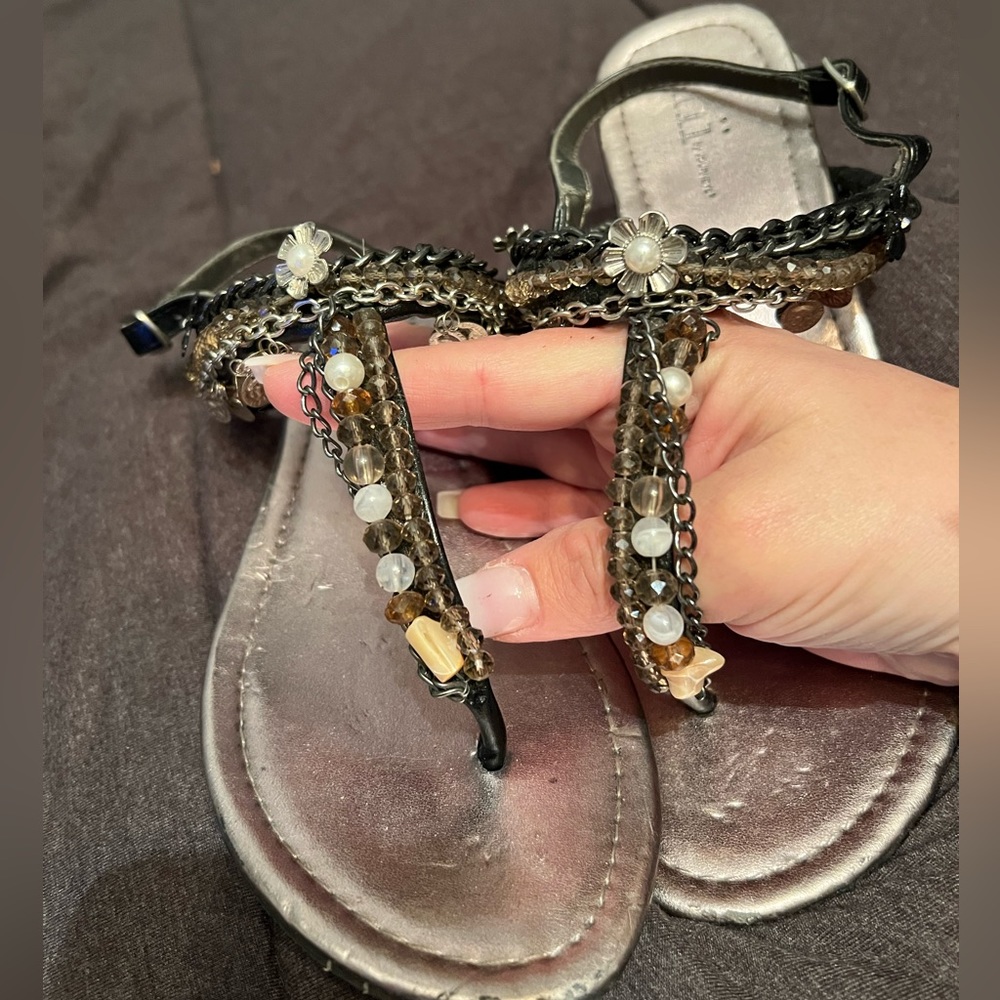 Shi by Journeys size 9 sandals. Used condition, still a lot of life left in them